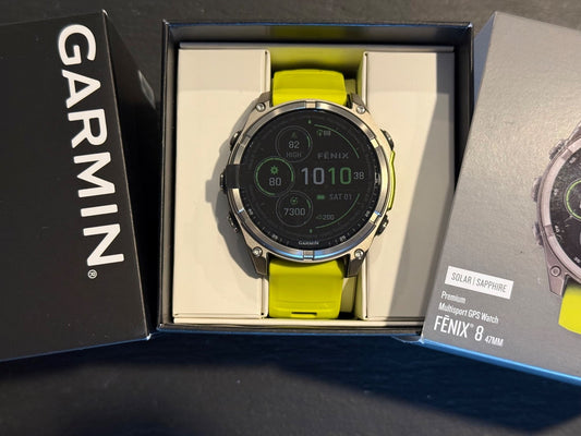 Garmin Fenix 8 Solar 47mm Sapphire Titanium Amp Yellow/Graphite Silicone Band